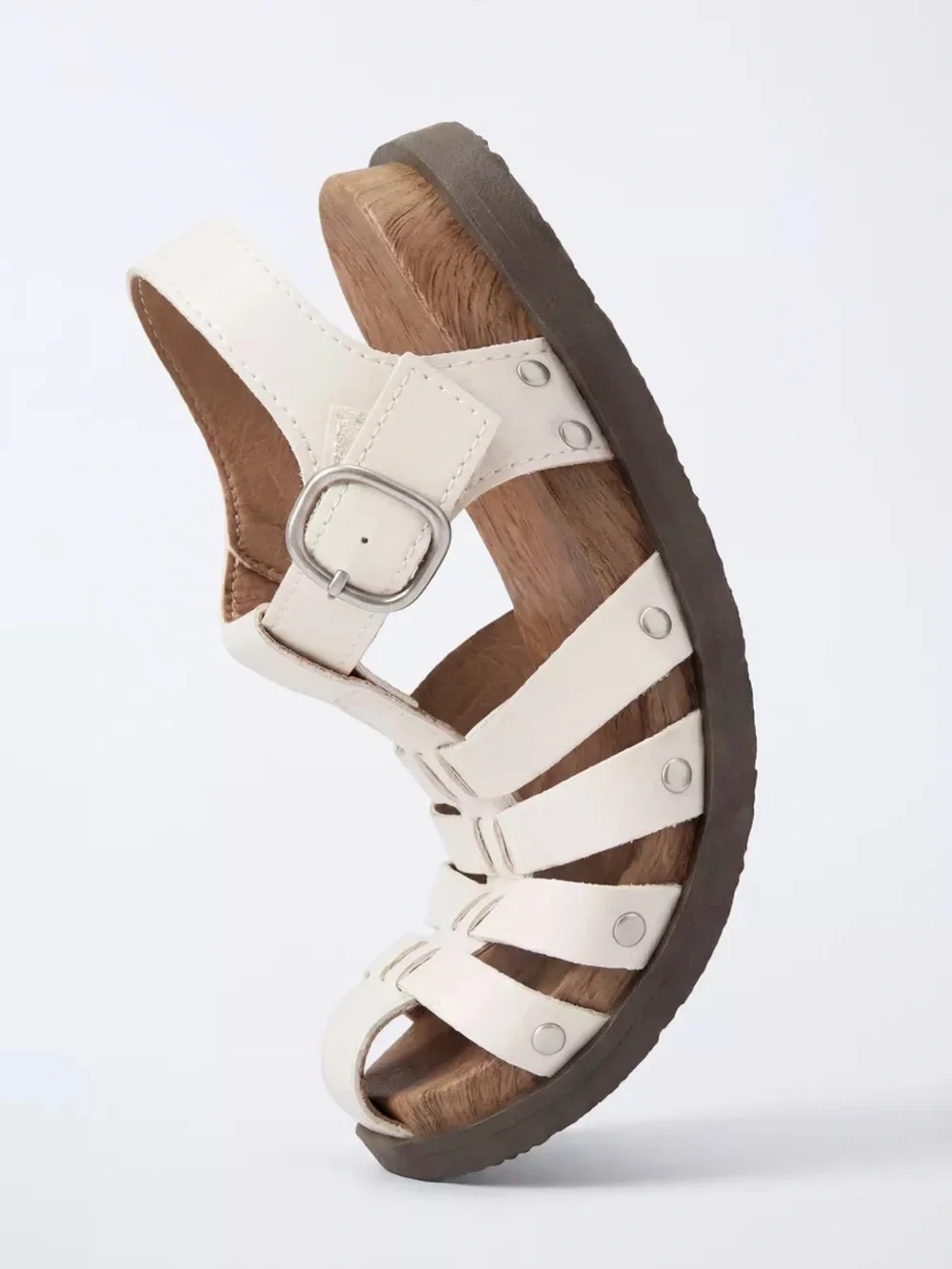 NEVER WORN! Zara Kids Cream Strappy Fisherman Sandals